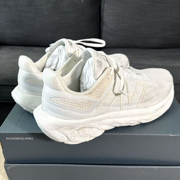 New Balance Fresh Foam X 1080v13 White Metallic Running Shoes Women's Size 13 2E - Picture 7 of 12